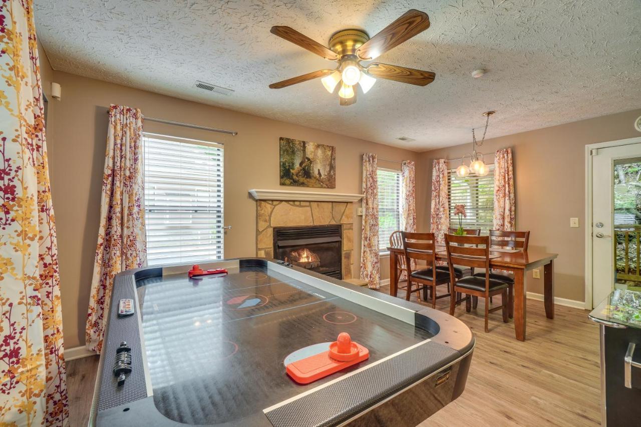 Gatlinburg Vacation Rental Balcony With Hot Tub! Kültér fotó