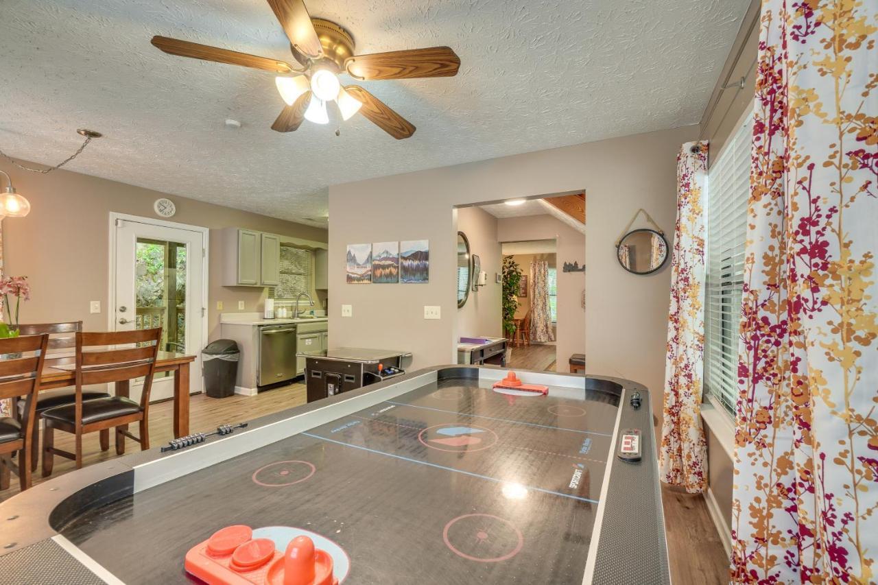 Gatlinburg Vacation Rental Balcony With Hot Tub! Kültér fotó