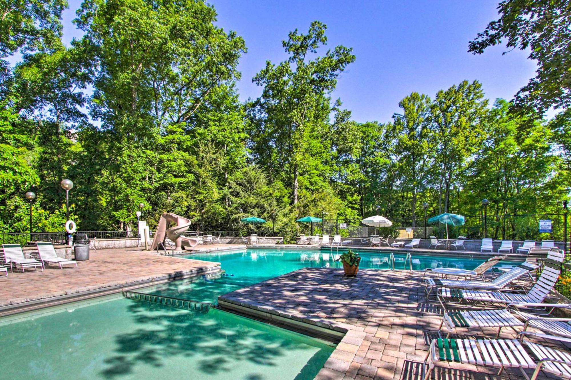 Gatlinburg Vacation Rental Balcony With Hot Tub! Kültér fotó